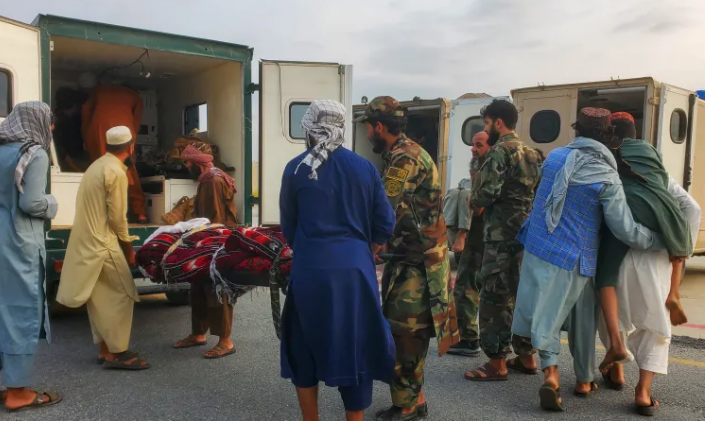 812 Orang Tewas Akibat Gempa 6 SR di Afghanistan, 2.500 Orang Luka-luka